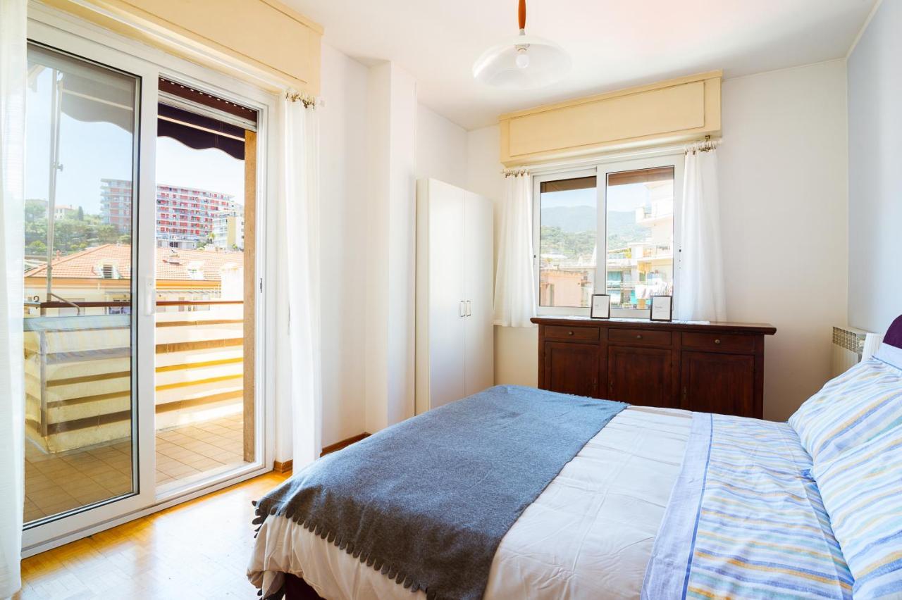 Erica Home - 2 Bedrooms, Terrace, Wifi Сан Ремо Екстериор снимка